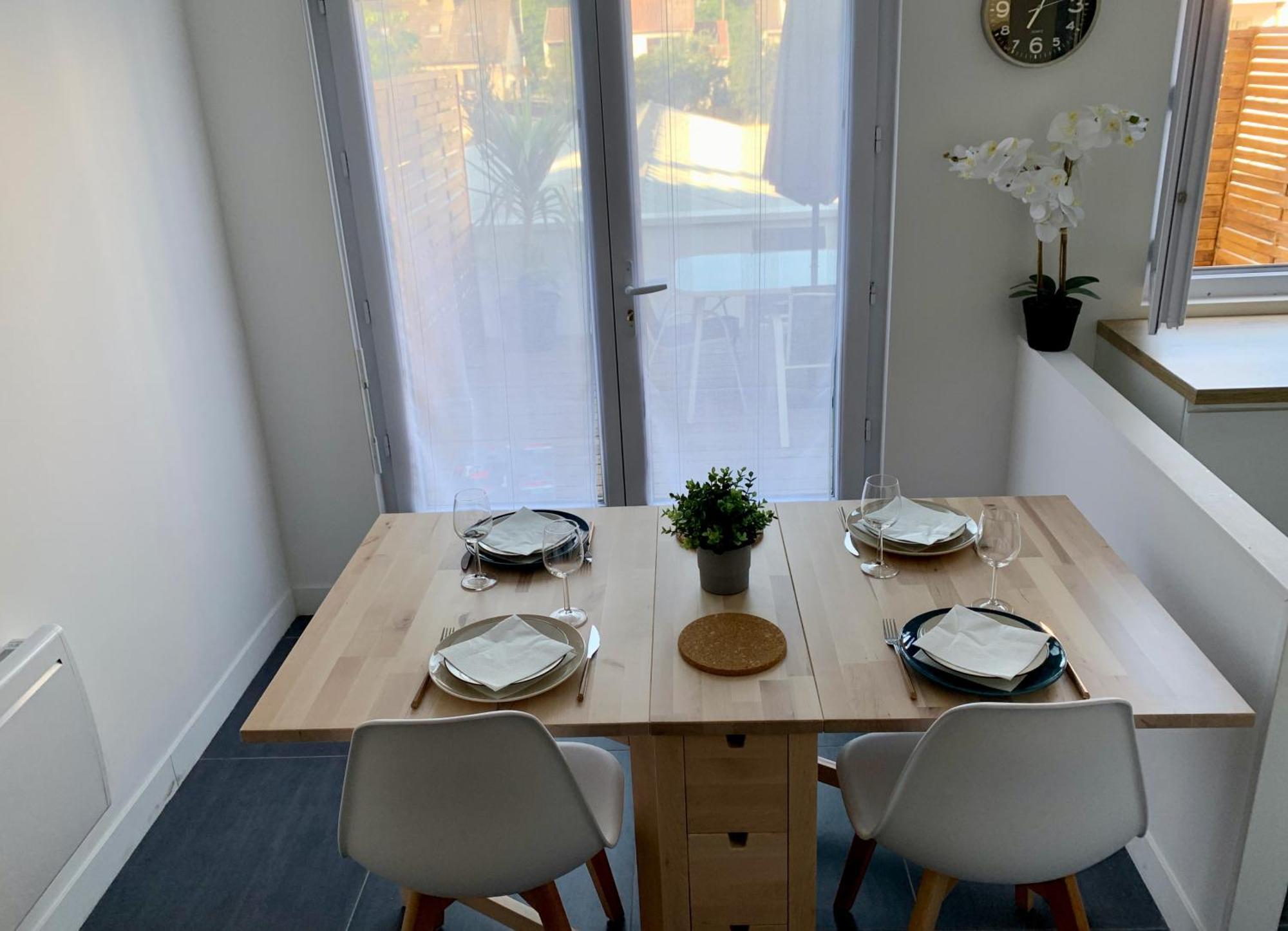 'Studiocdg' Appartement, Roissy Airport, Parc Expositions, Arena Grand Paris, Disney, Asterix Villepinte  Kültér fotó